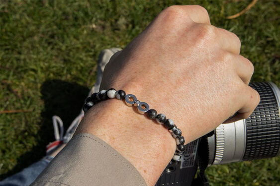 zwart witte armband
